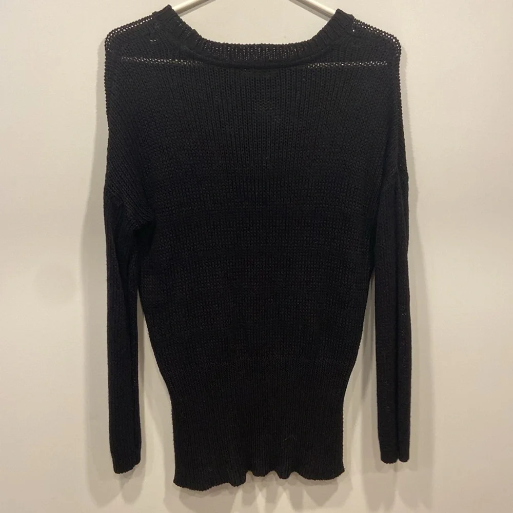 Sweater - Picture 4 of 5